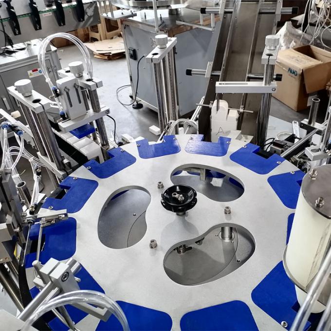 เครื่องบรรจุกล่องแบบปรับแต่งได้ พร้อมการออกแบบ 8 สถานี และระบบเปลี่ยนแม่พิมพ์อย่างรวดเร็วสำหรับการบรรจุแบบใส่ด้านบนด้วยความเร็วสูง 1